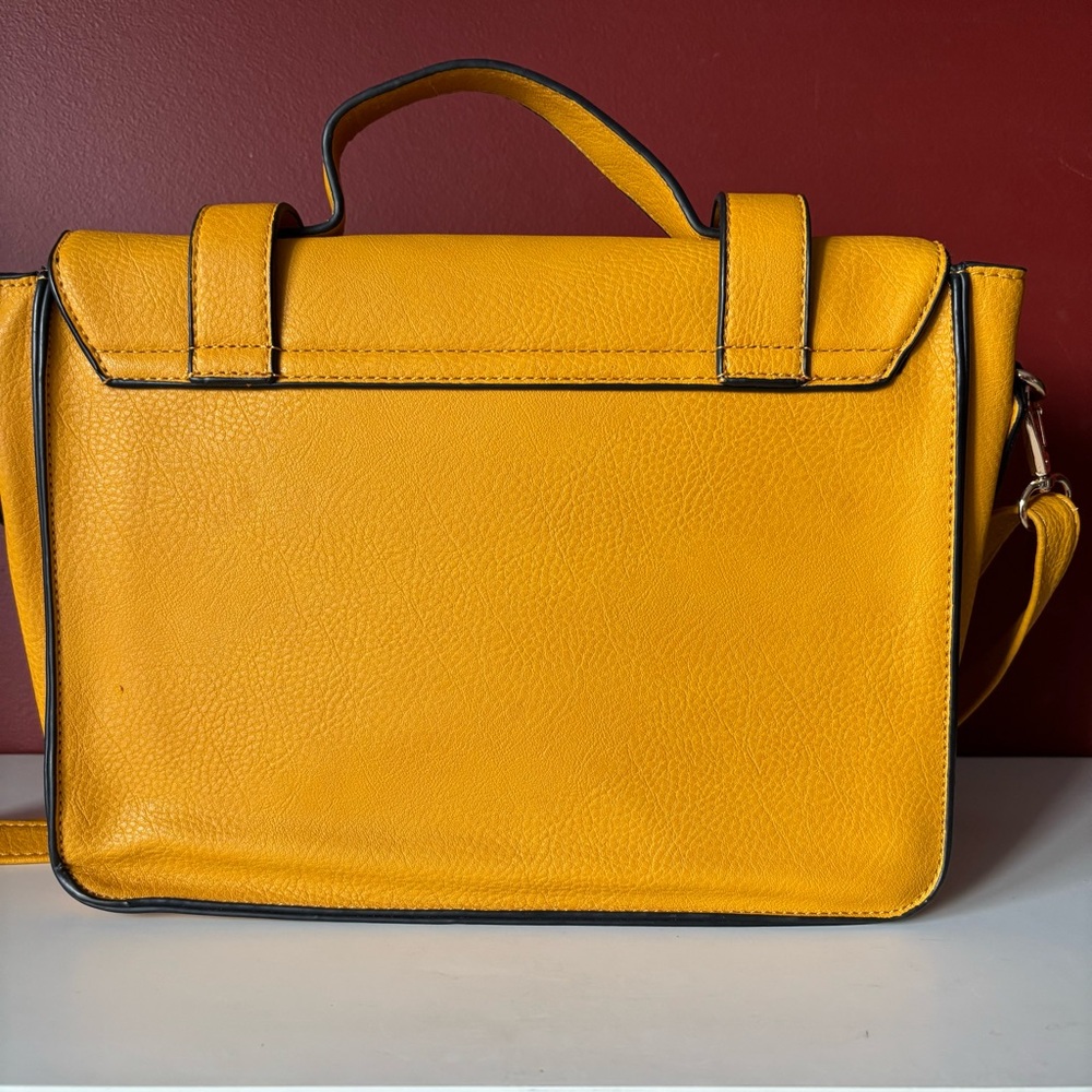 👛 (ANY 2/$30) ARDENE Handbag Strap Adjusts to Shoulder/Crossbody - Picture 3 of 5